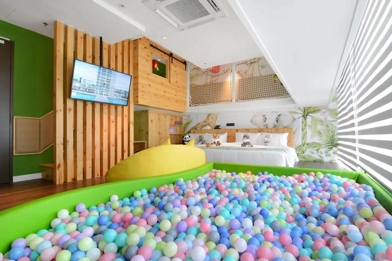 ג'ורג' טאון The Granite Luxury Hotel Penang